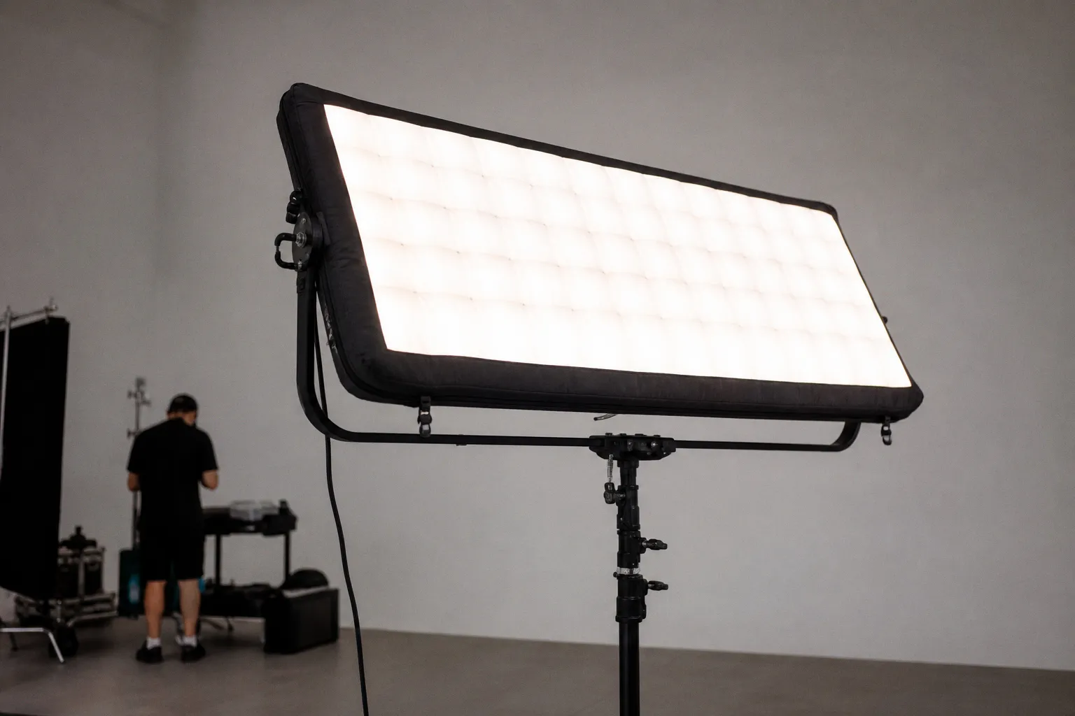 Godox Announces Knowled AM800R Inflatable 800W RGBWW LED Mat Light